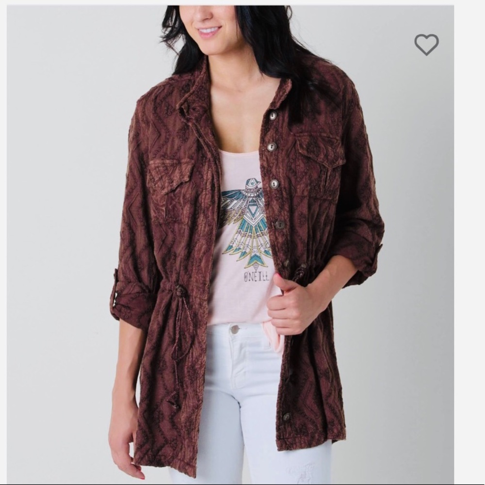 Angie Embroidered Jacket ✌🏻